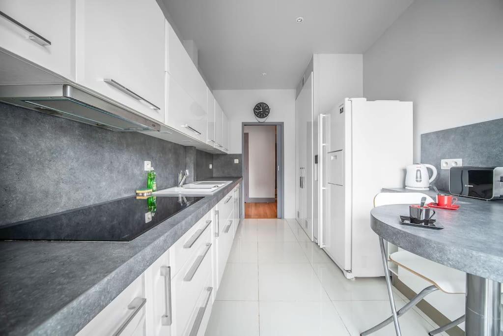 Apartment L'anthracite - Proche Opera & Centre-ville